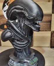 Listing image for Xenomorph Alien Bust Statue - 22cm Premium 3D Printed Collectible 🇬🇧 UK seller