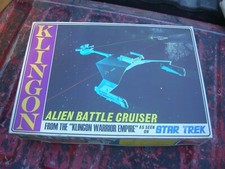Listing image for 1968 AMT Star Trek Klingon Alien Battle Cruiser S952-250 Model Kit